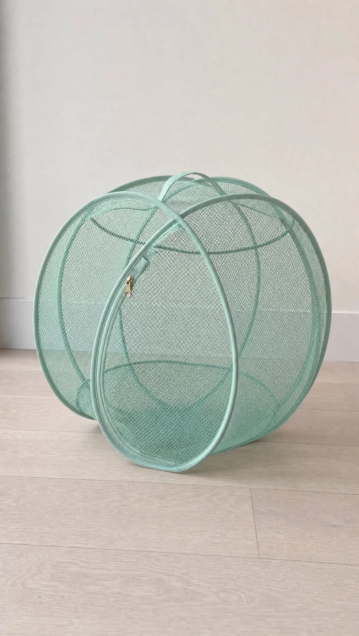 PurrDome Pop-Up Cat Play Pod PINK COLOR